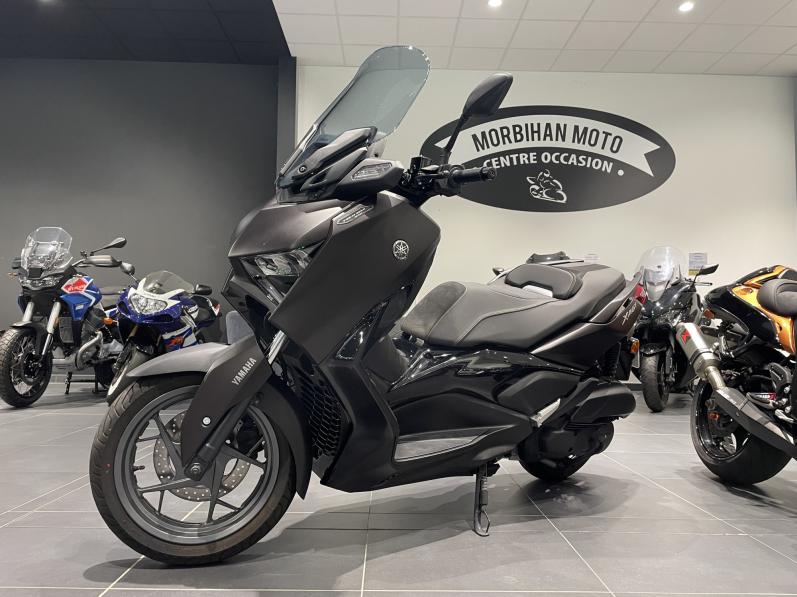 YAMAHA XMAX 125 TECH MAX / Garantie 07/2026