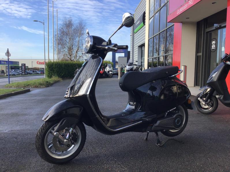 VESPA PRIMAVERA 50 ELECTRICA / GARANTIE 
