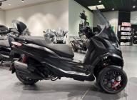 PIAGGIO MP3 400 HPE SPORT ABS ASR / MP3 400 HPE SPORT/ Garantie 