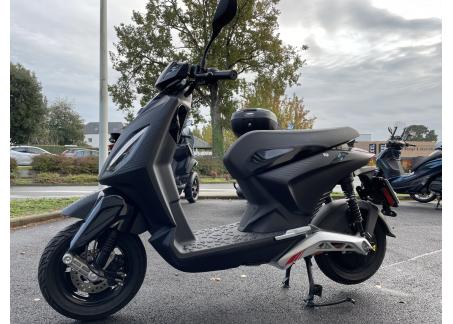 PIAGGIO 1 ACTIVE