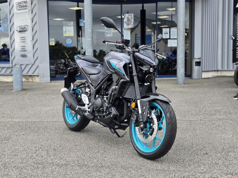 YAMAHA MT-03
