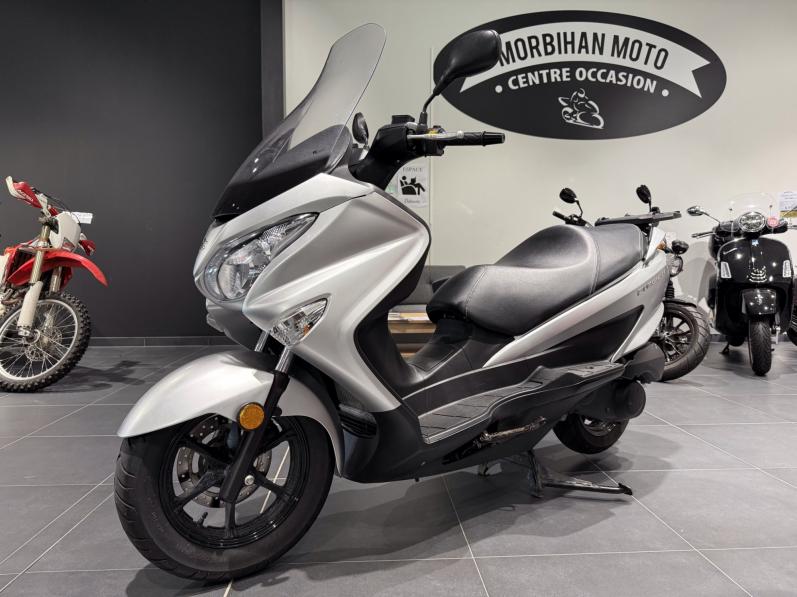 SUZUKI BURGMAN 125 / Garantie 