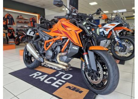 KTM 1390 SUPER DUKE R 